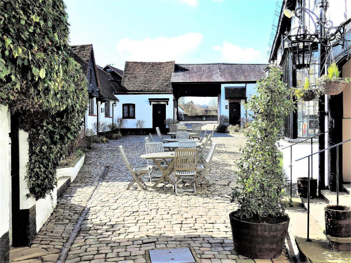 The Old Barn Little Wing Villa Amersham Bagian luar foto